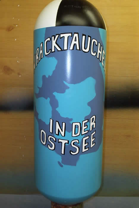 Individuell gestaltete Taucherflasche